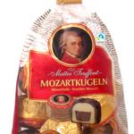 name} Шоколади Mozart Топки с пълнеж от марципан, шам фъстък и лешникова нуга 300 гр в пакет